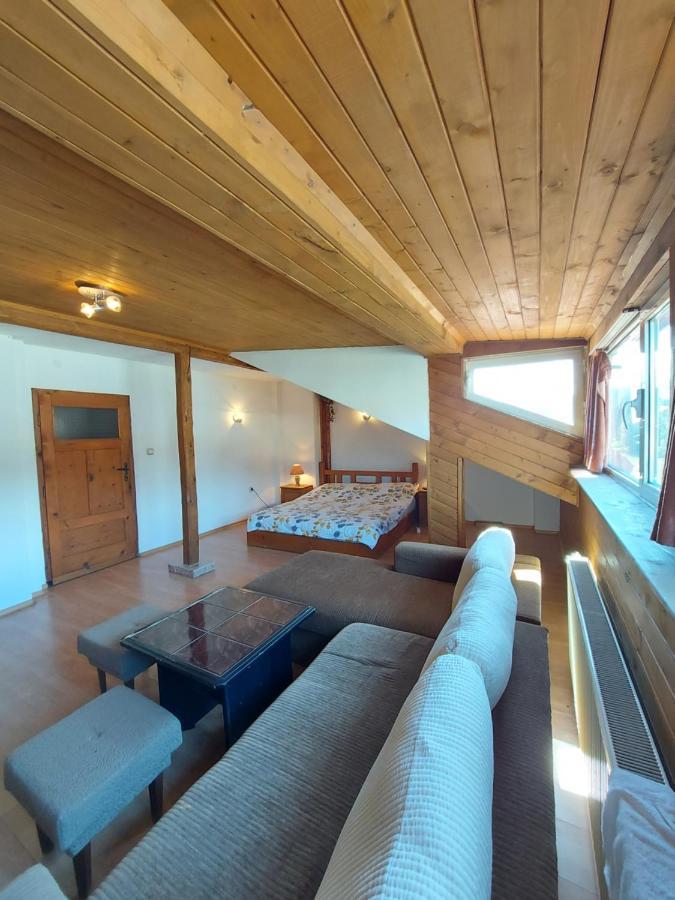 Vasi Apartments 도브리니쉬트 외부 사진